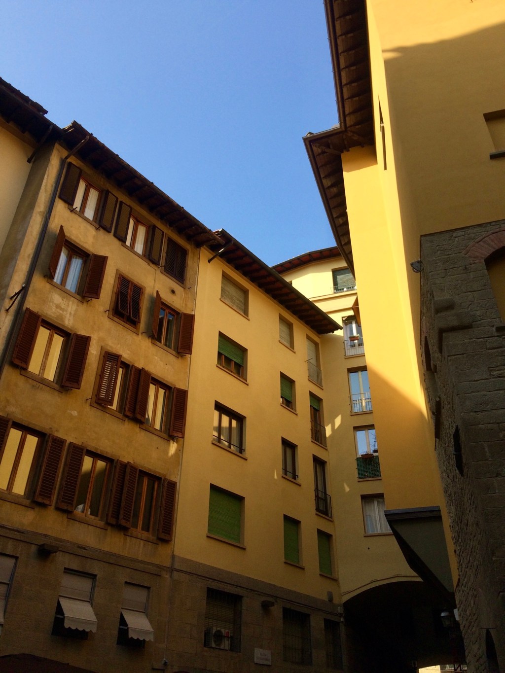 This Florentine Life: Chasing Tuscan Light & Shadow Through the Corners of My Mind